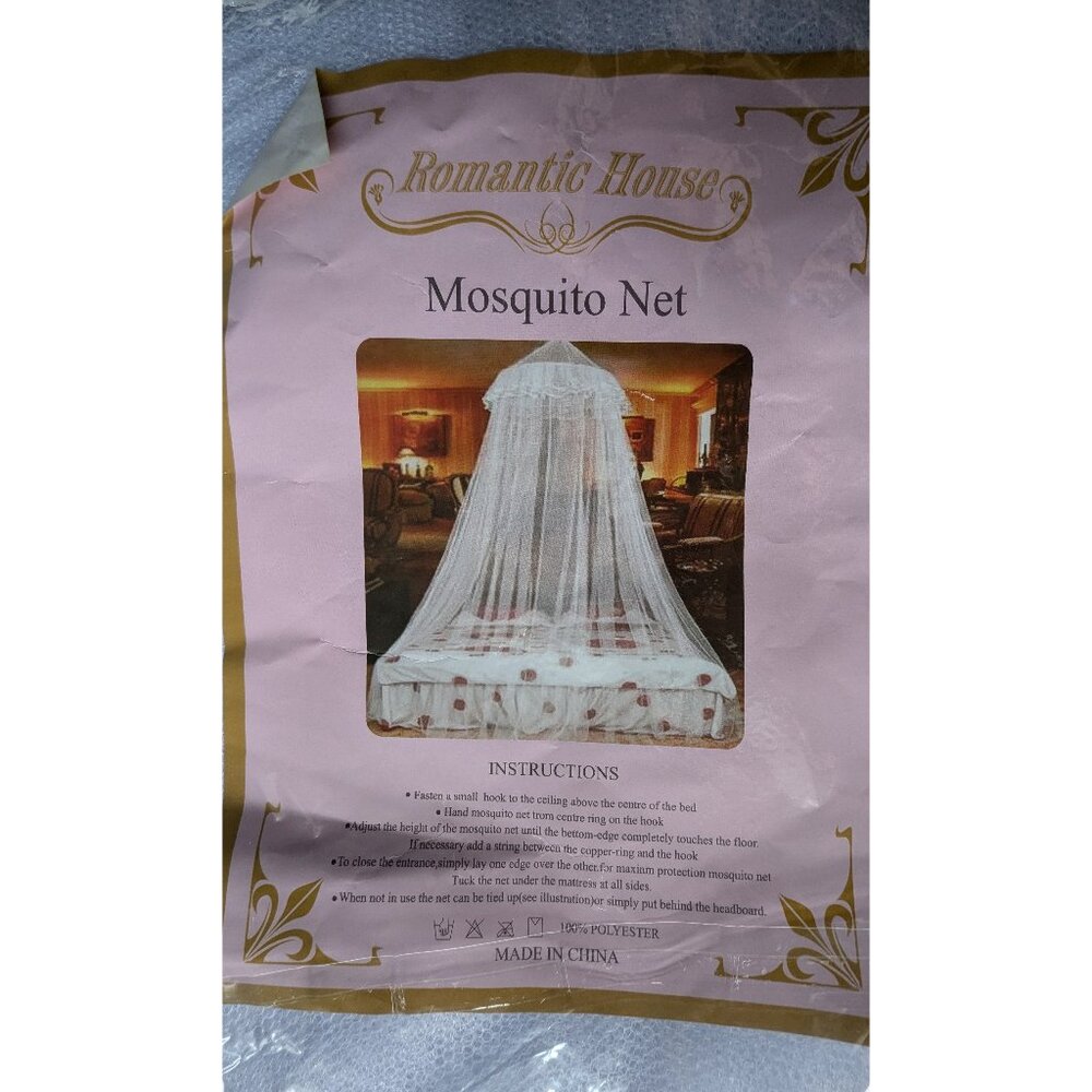 💜NWT White Mosquito Net